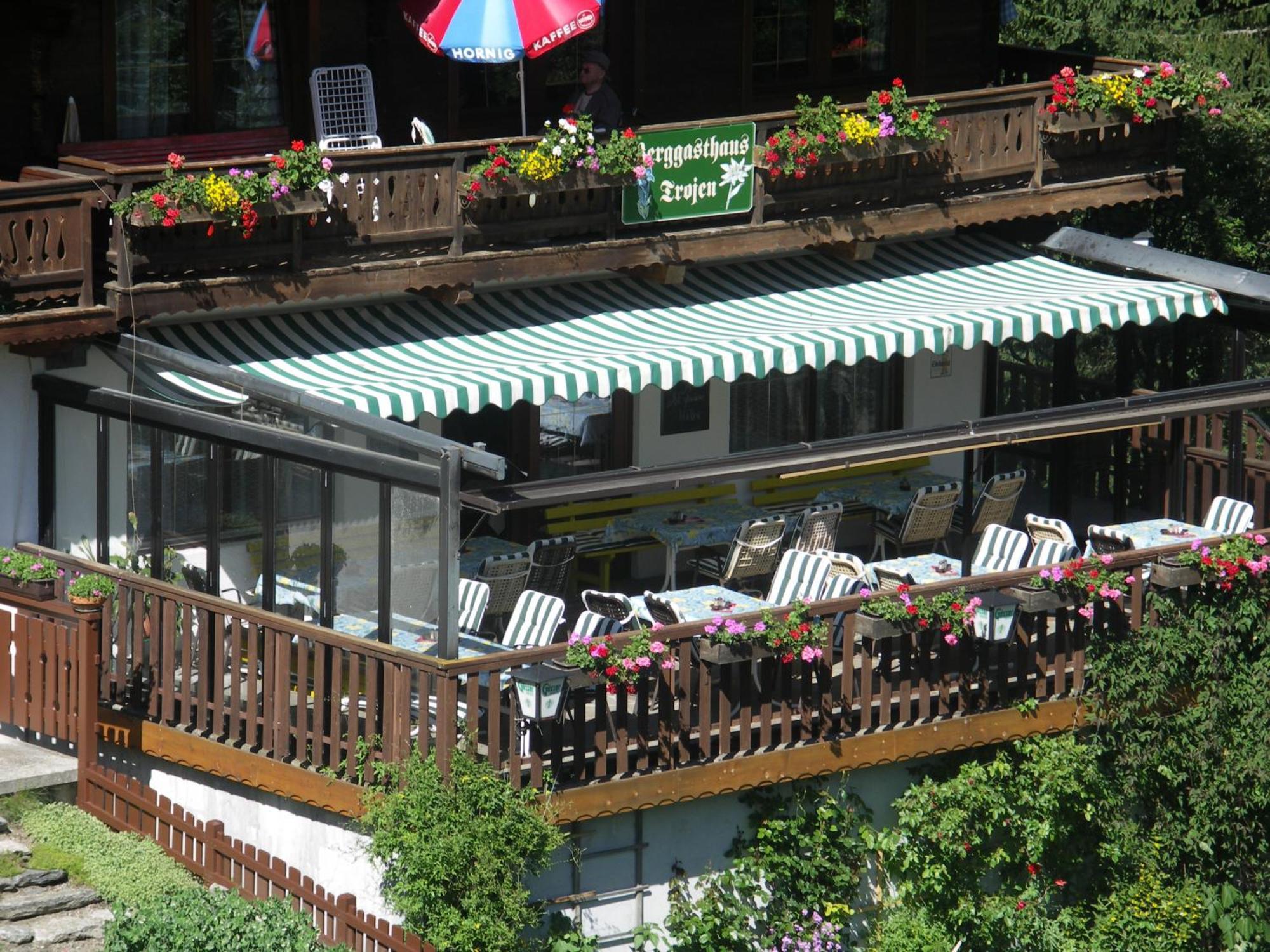 Berggasthaus Trojen Hotel Sankt Jakob in Defereggen Exterior foto